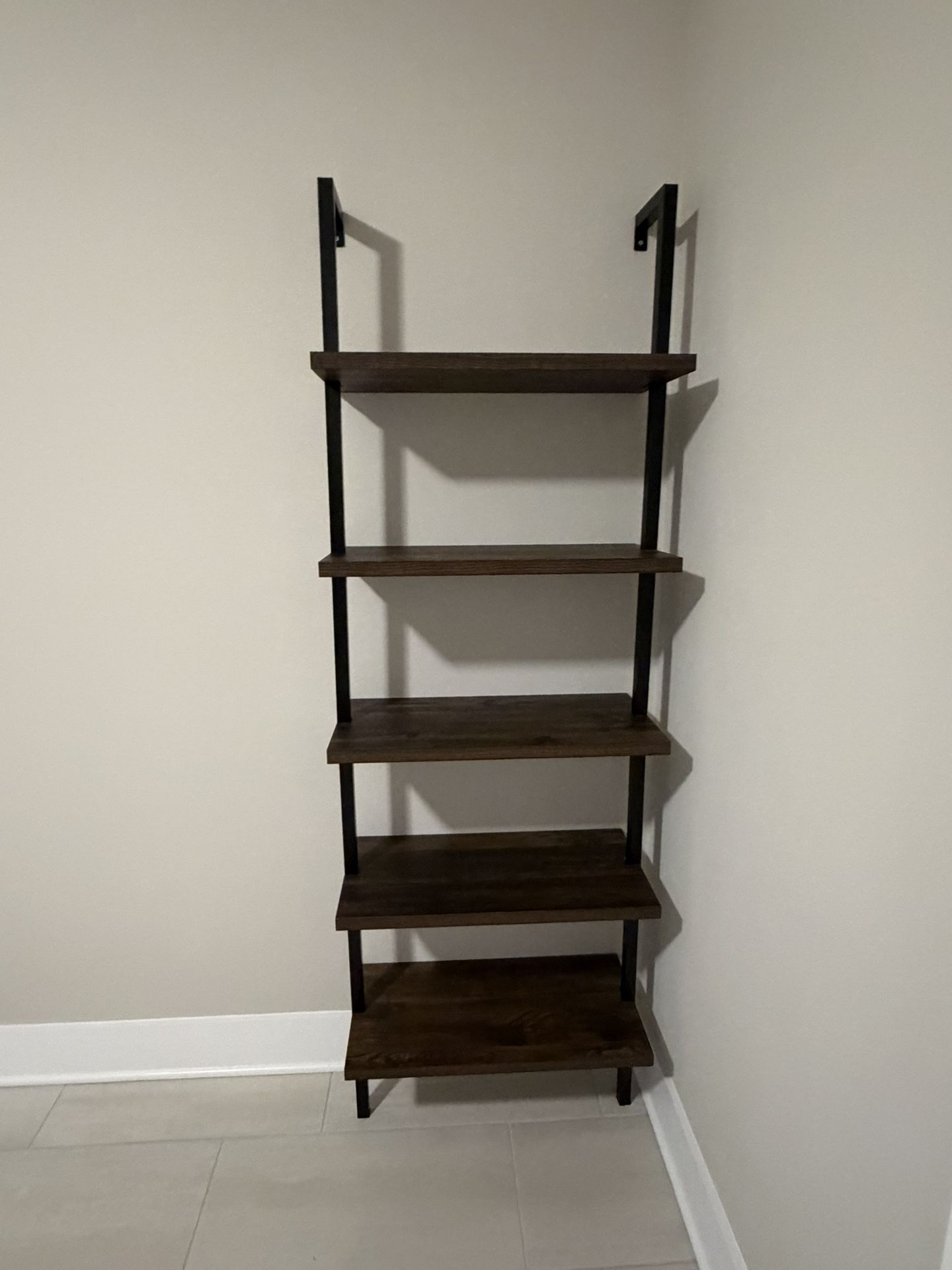 5-Shelf Wall-Mounted Ladder Bookshelf – Dark Wood / Black Metal