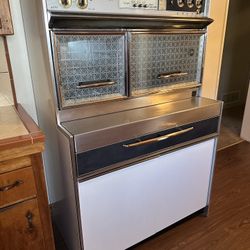 Vintage 1960s Frigidaire Flair Custom Imperial Electric Range
