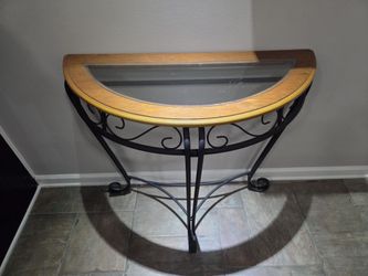 Accent Table