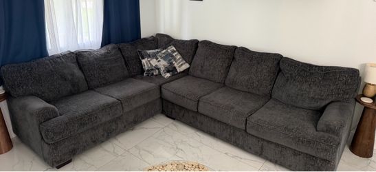 Sectional couch