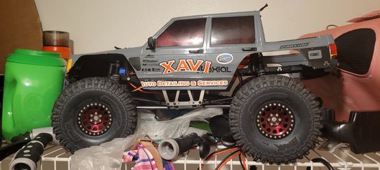 Axial Crawler
