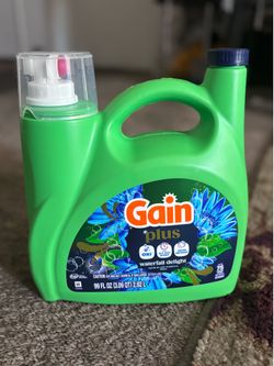 Gain plus Oxi Waterfall Delight Laundry Detergent 99 FL OZ
