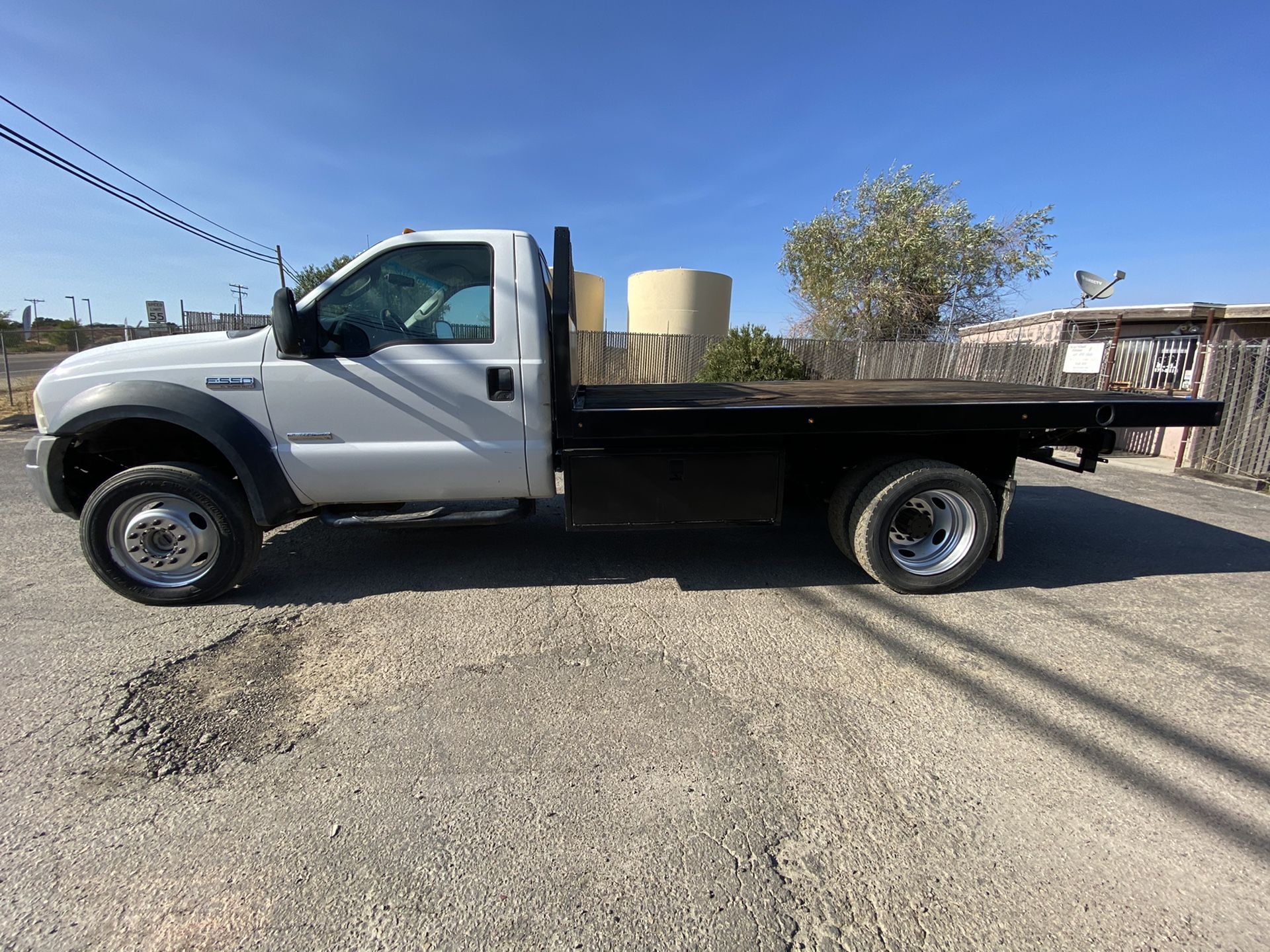 2006 Ford F-550 Super Duty