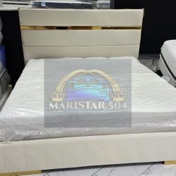 King Sizes Bed With Mattress 
