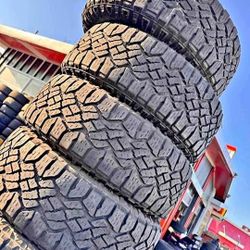 275 65 18 Goodyear Tires Con 80% De Vida Las 4tires ✅️📣📣