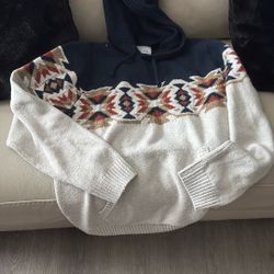 Really Nice Warm Old Navy Hoodie Sweater Size Large