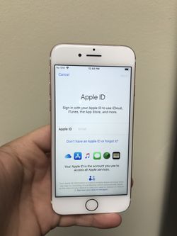 iPhone 7 128GB Factory Unlocked
