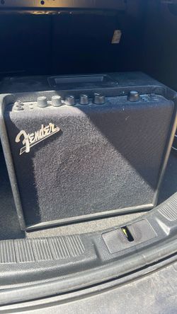 Fender Mustang LT25
