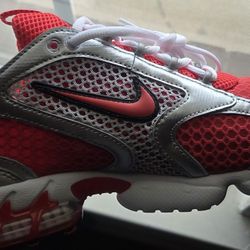 Nike Zoom Spiridon Red Silver Mesh Low Top Sneaker for Running & Jogging Size 10 mens