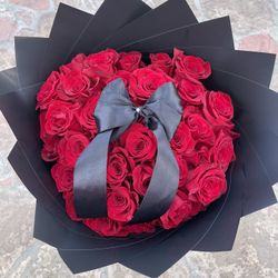 Flower Bouquet/ Flowers/ Flower Arrangement 