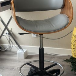 Petya Modern Office Chair
