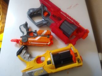 3 Nerf guns