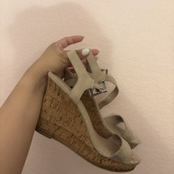 Women heels 