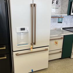 GE CAFÉ FRENCH DOOR REFRIGERATOR 