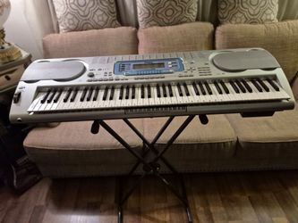 Casio WK-3000 Keyboard and Stand