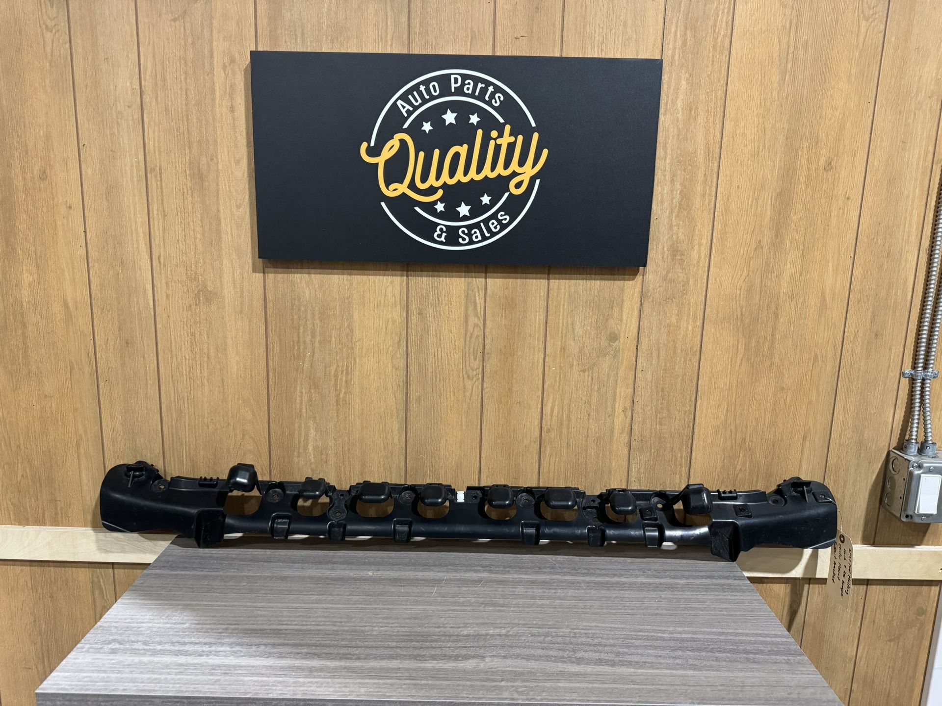 2021 2022 2023 Ford Mustang Mach E Rear Bumper Center Mount Bracket