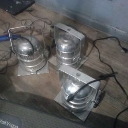 Eliminator Lighting 120v Floodlights