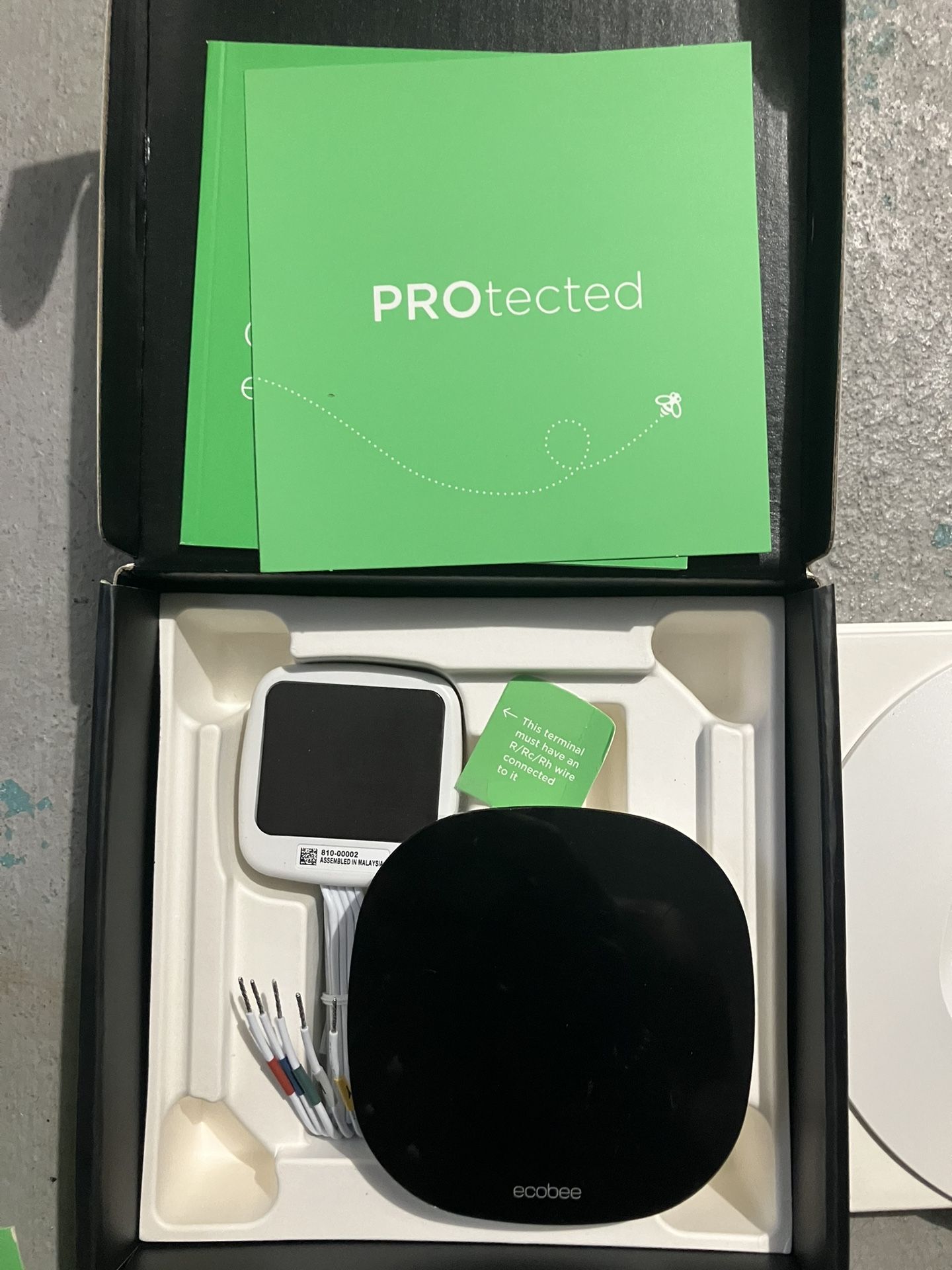 Ecobee 3 lite Smart Thermostat (New Open Box )
