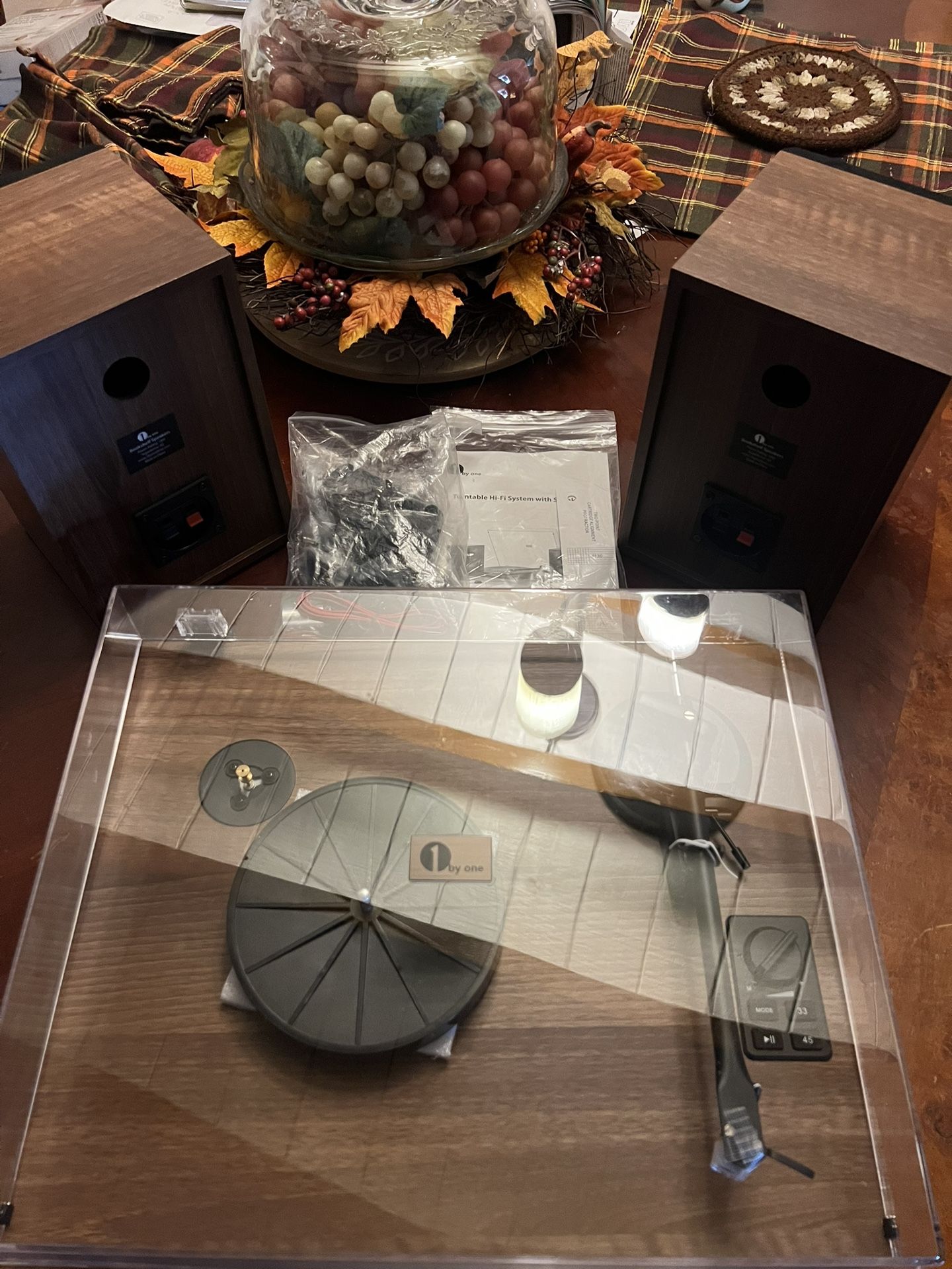 1 By One Record Player