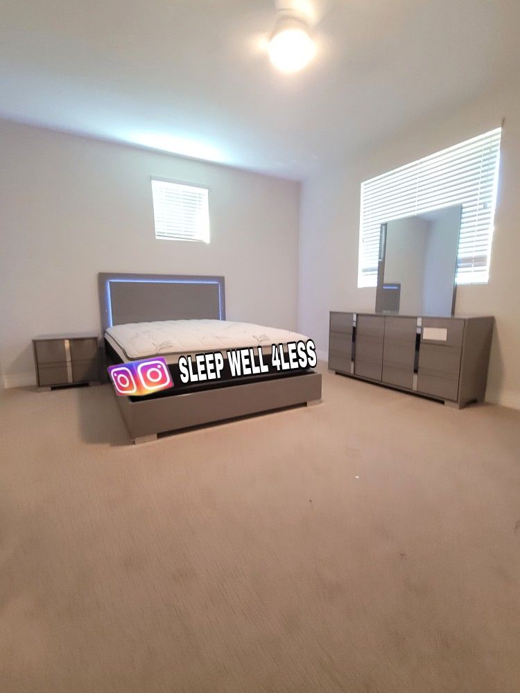 NEW BEDROOM SET QUEEN