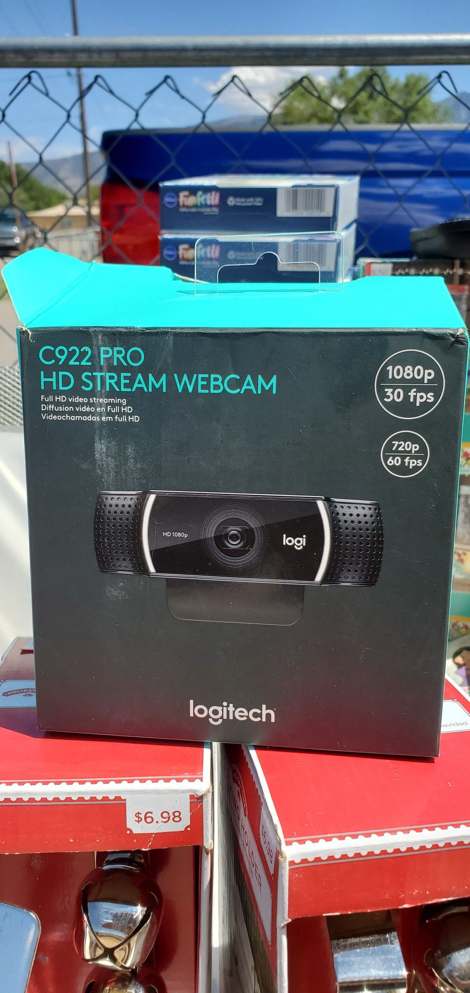 Logitech steaming camera