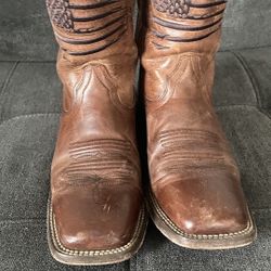 ARIAT-7D