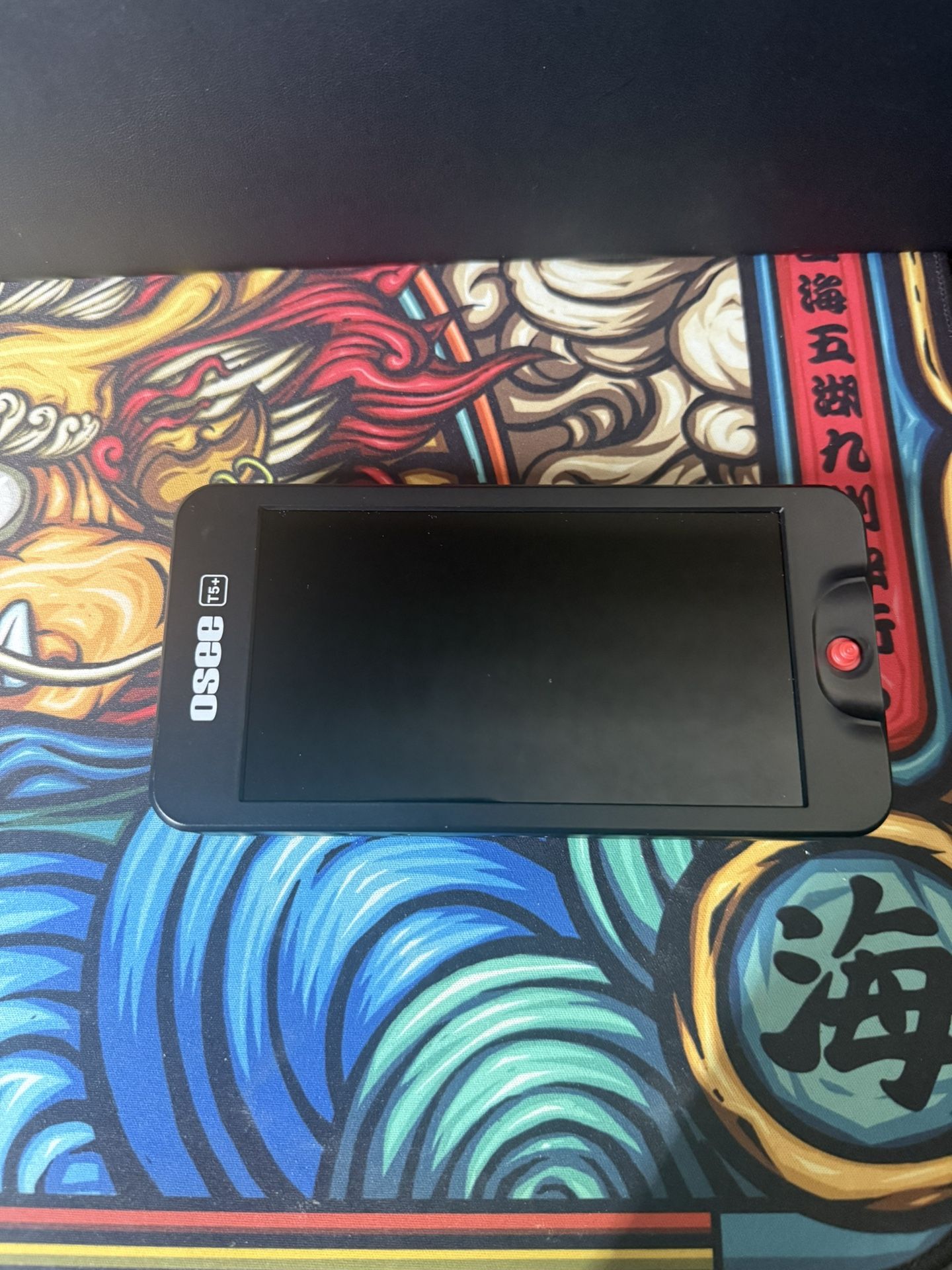Osee T5+ 5.5in Monitor + Mount + 2 Battery pack w charger