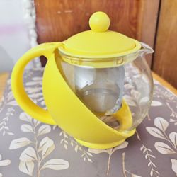 Yellow Glass Teapot with Infuser