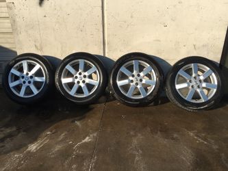 Nissan Maxima wheels