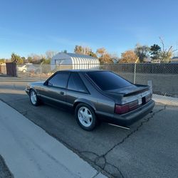 1992 Ford Mustang