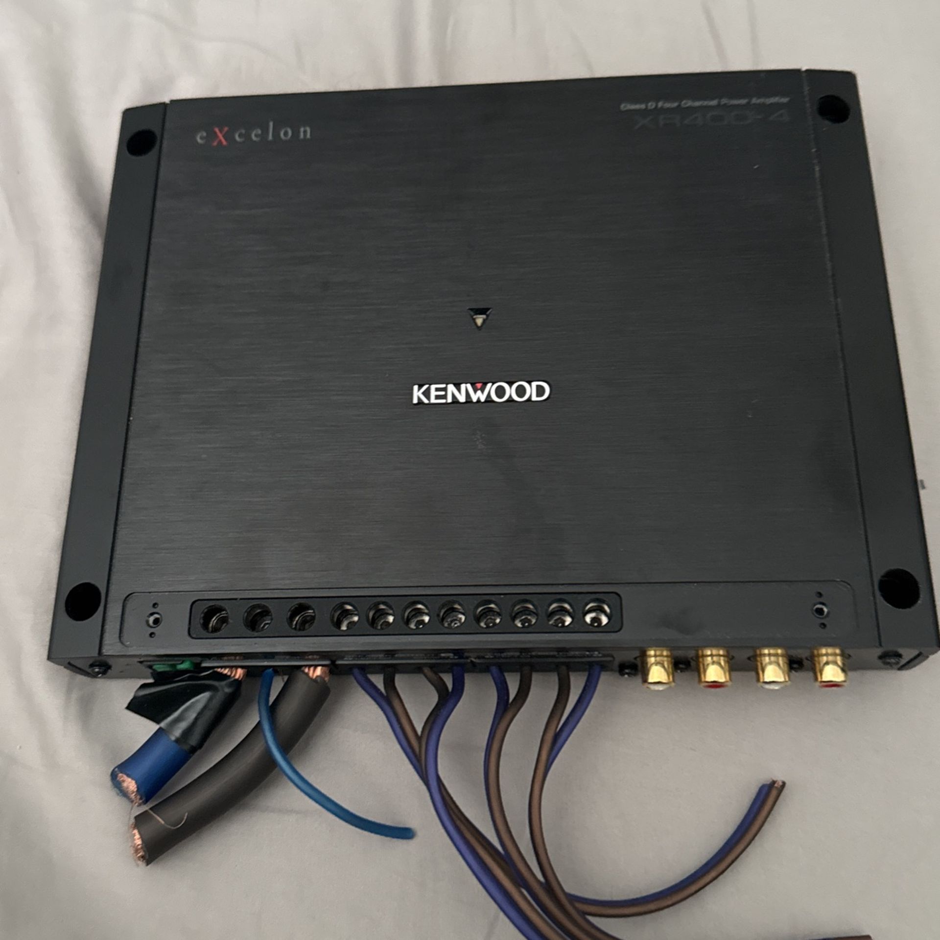 Kenwood XR400-4 D-class 4-channel