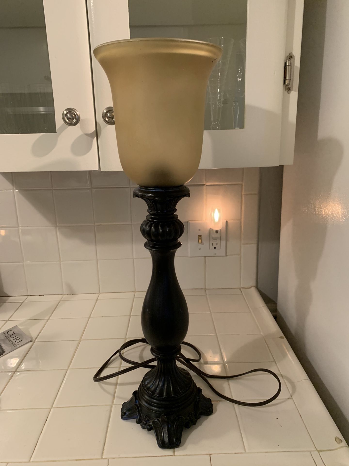 Lovely And Purposeful Lamp W 40W Lightbulb   