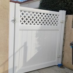 Vinyl Fence 