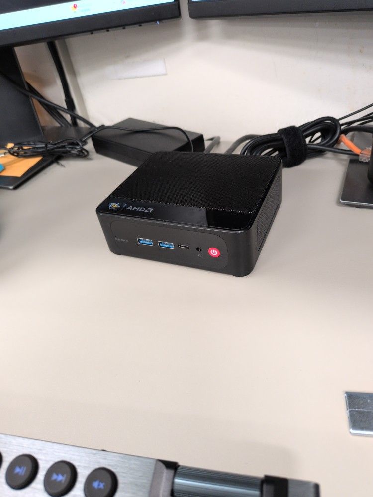 Mini PC - Beelink SER5