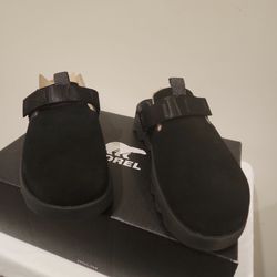 LOW PRICE MOVING- SOREL $220 + TAX RETAIL LEATHET CLOG SHOES