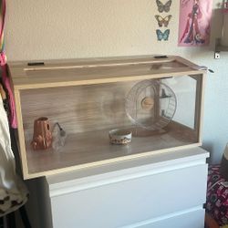 Animal Enclosure + Extras