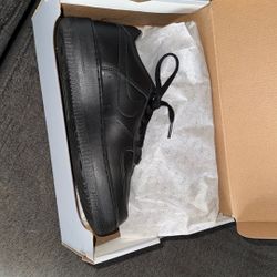 Nike Air Force Ones Size 6.5y
