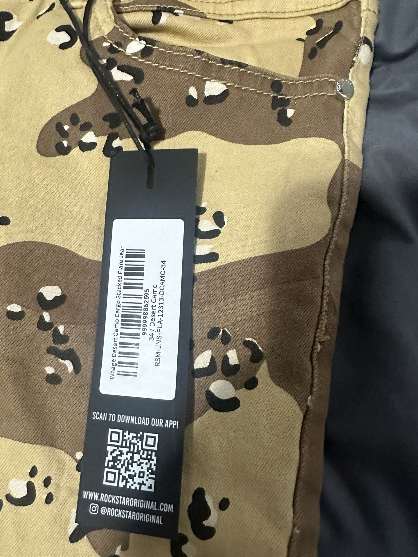Rockstar Stacked Desert Camo Brand New