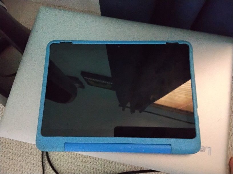 Amazon Fire Tablet HD 10 (11 Generation) With Play Store