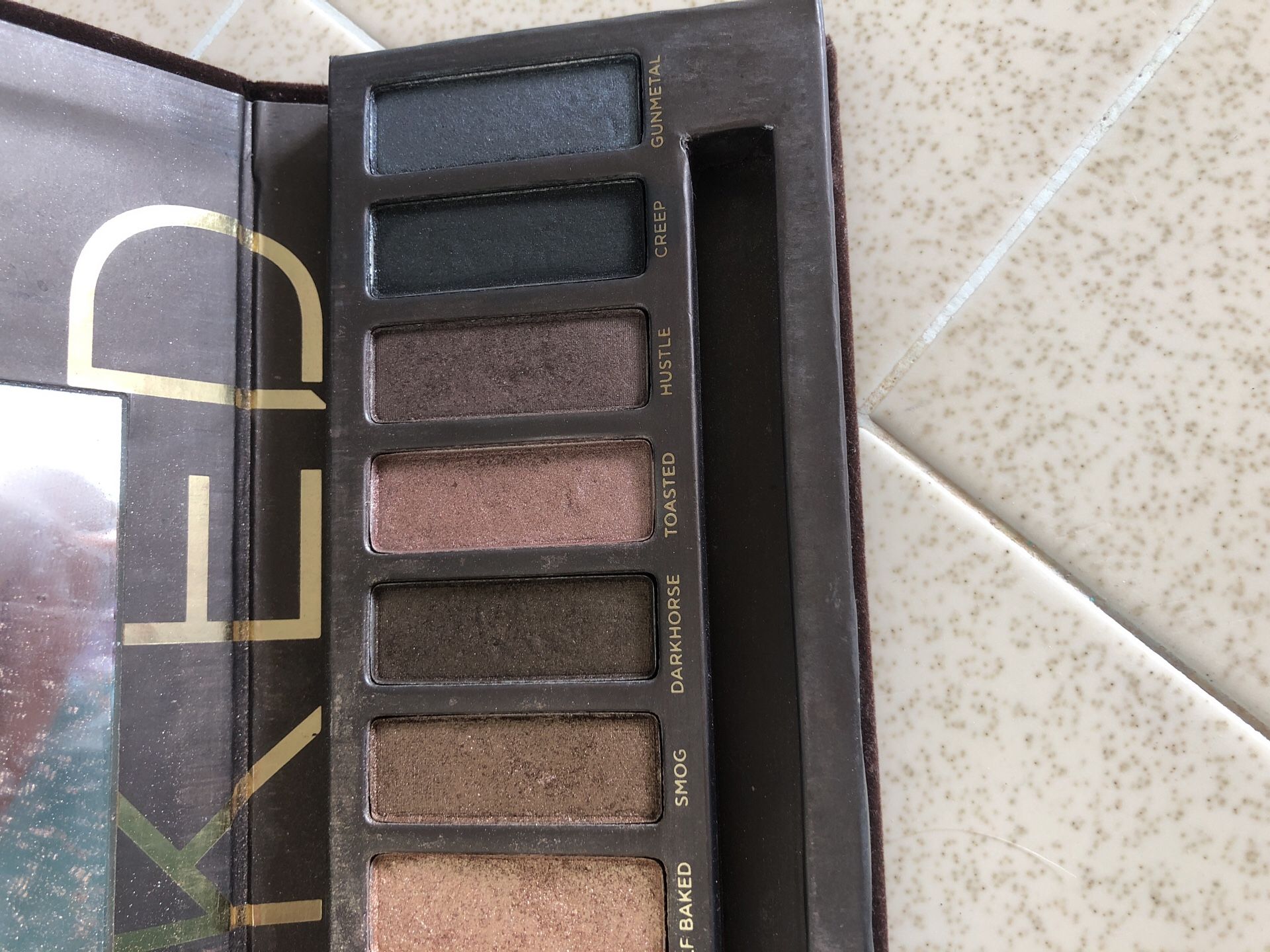 Naked palette