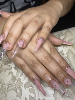 Aplicación De Uñas