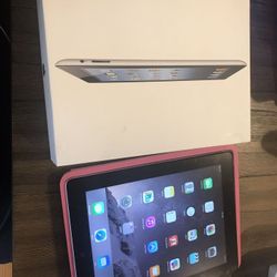 Apple IPad 3 MC706LL/A 32GB black.