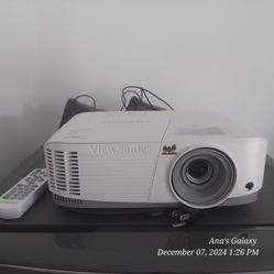 Projector ViewSonic PA503S-with Stand - $55