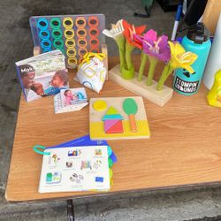 25-27 Month Lovevery “the Helper” 