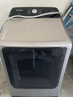 Samsung 7.4 cu. ft. Electric Dryer (Model DVE50T5300C) – Excellent Condition