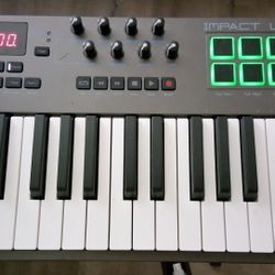Nektar Impact LX61+ 61 Key MIDI Keyboard