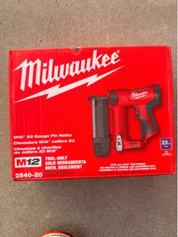 Milwaukee m12 pin nailer