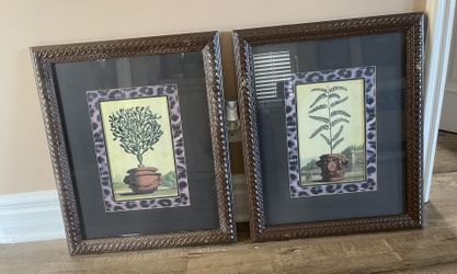Pair Of Leopard wall Pictures