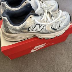 New Balance Youth 5.5