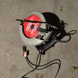 Skill Saw  in good condition make me offer